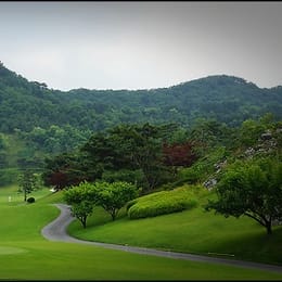 Tee Cloud Country Club