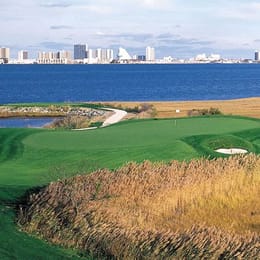 Links at Lighthouse Sound