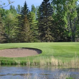 Jamestown Country Club