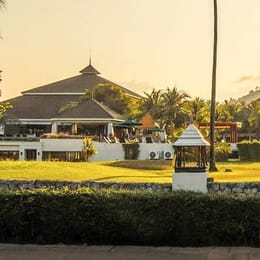 Novotel Chumphon Luxury Beach Resort & Golf Club