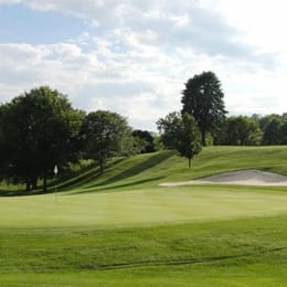 West Hills Country Club