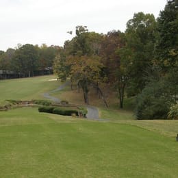 River Hills Country Club