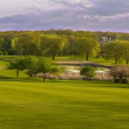 The Hawk Country Club