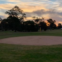 Henty Golf Club