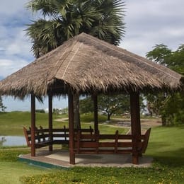 Than Hlyin Golf Club