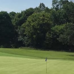 River Falls Golf Club