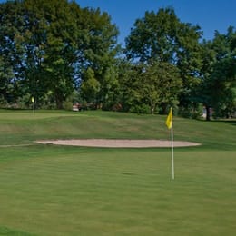 Aldama Golf Pitch & Putt