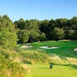 Leeds Golf Centre (The Village)