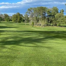 Island Green Resort & Golf Club