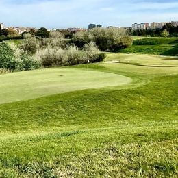 The ONE Hills Lisbon City Golf