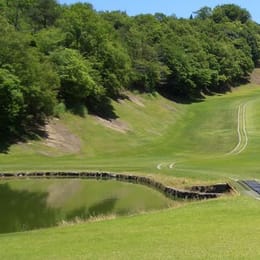 Kanku Classic Golf Club