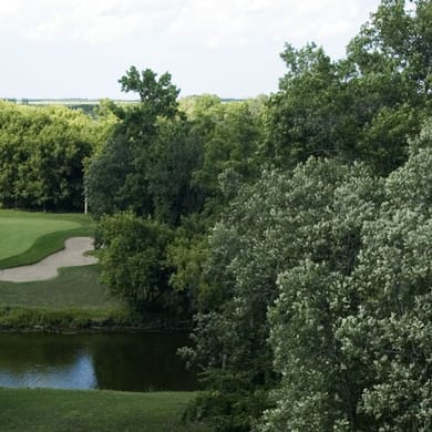 Kingswood Golf & Country Club