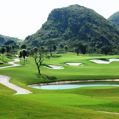 Royal Golf Club - Golf Hoàng Gia