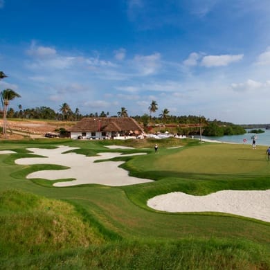 Sea Cliff Resort & Spa