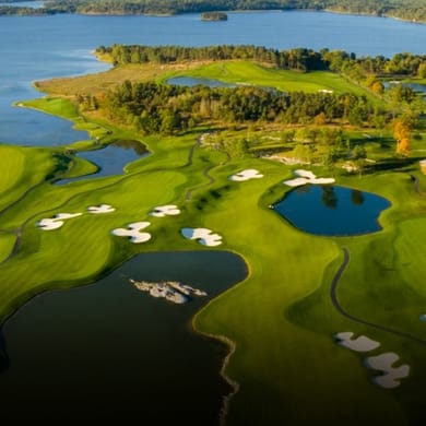 Bro Hof Slott Golfklubb (Stadium)