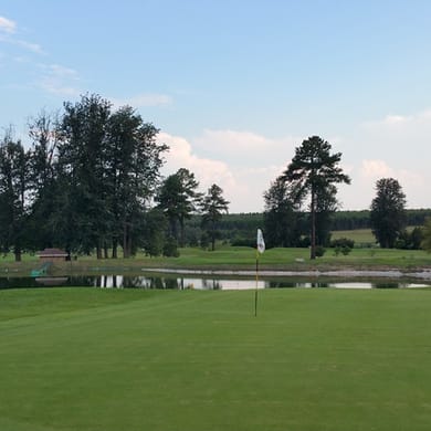 White River Country Club