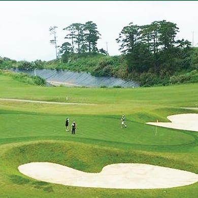 Pinewoods Golf & Country Club Estate