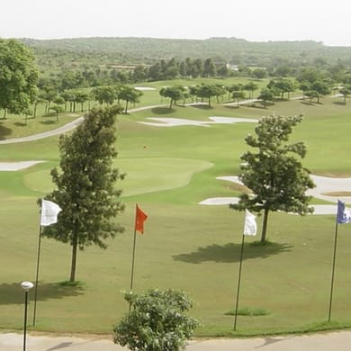 Classic Golf & Country Club