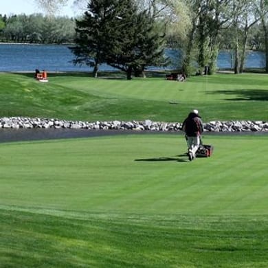 Henderson Lake Golf Club