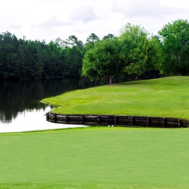 Magnolia Point Golf & Country Club