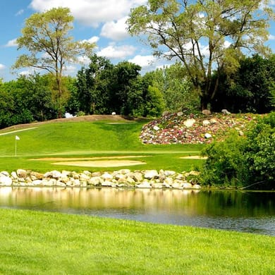 Water's Edge Golf Club