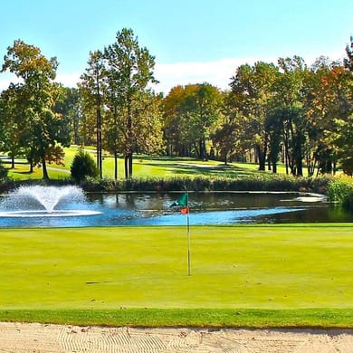 Golden Oaks Golf Club