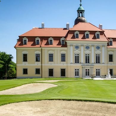 Black&White Golf Resort Bratislava - Black River Golf (Park)