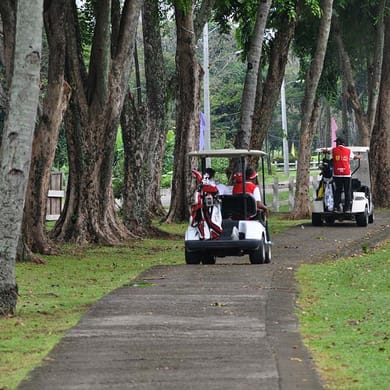 Apo Golf & Country Club