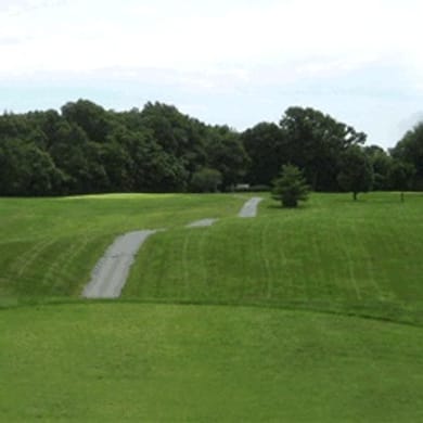 Triple Lakes Golf Course