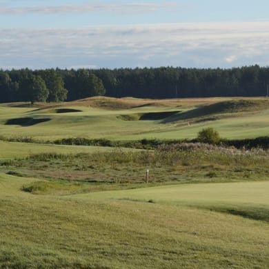 Wolf Golf Club - Vilkės Golfo Klubas