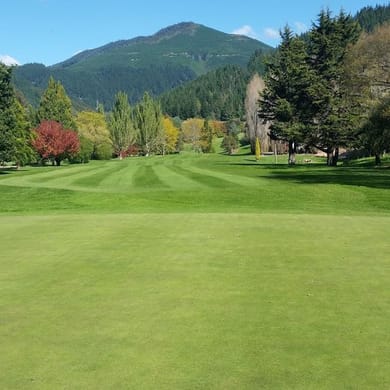 Waahi Taakaro Golf Club