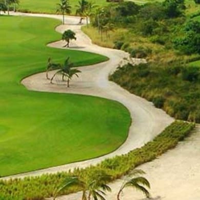 Las Aromas Golf Club
