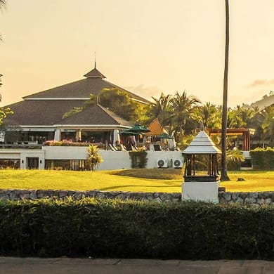 Novotel Chumphon Luxury Beach Resort & Golf Club