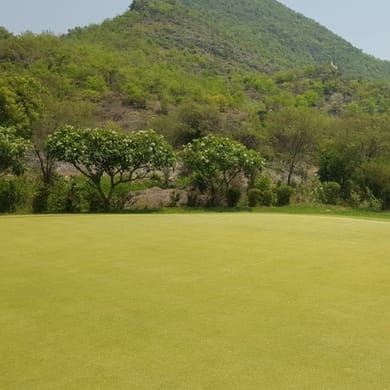 Yay Dagon Taung Golf Resort