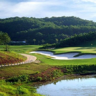 Anhui Huangshan Pine Golf & Country Club