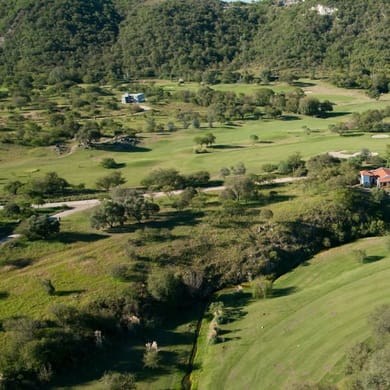 El Potrerillo De Larreta Resort & Country Club
