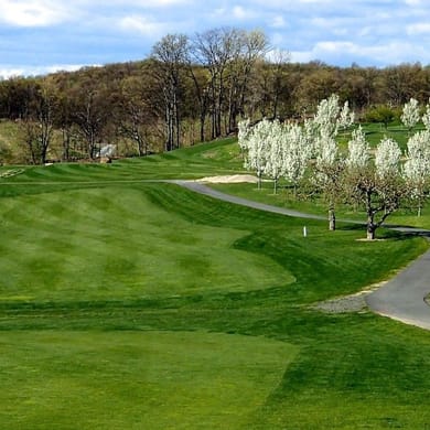 Apple Greens Golf Course