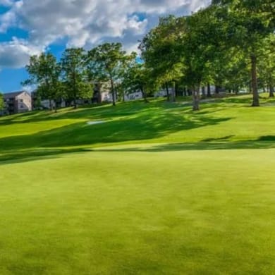 The Pointe Golf Course