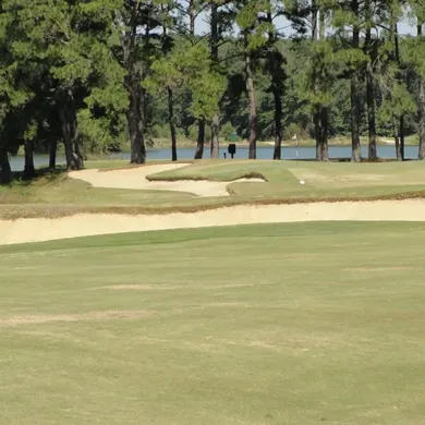 Golden Eagle Country Club