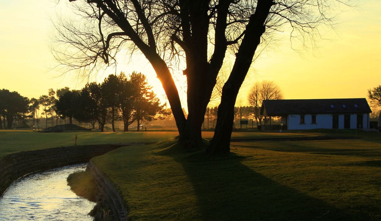 Carnoustie Golf Links (Burnside)