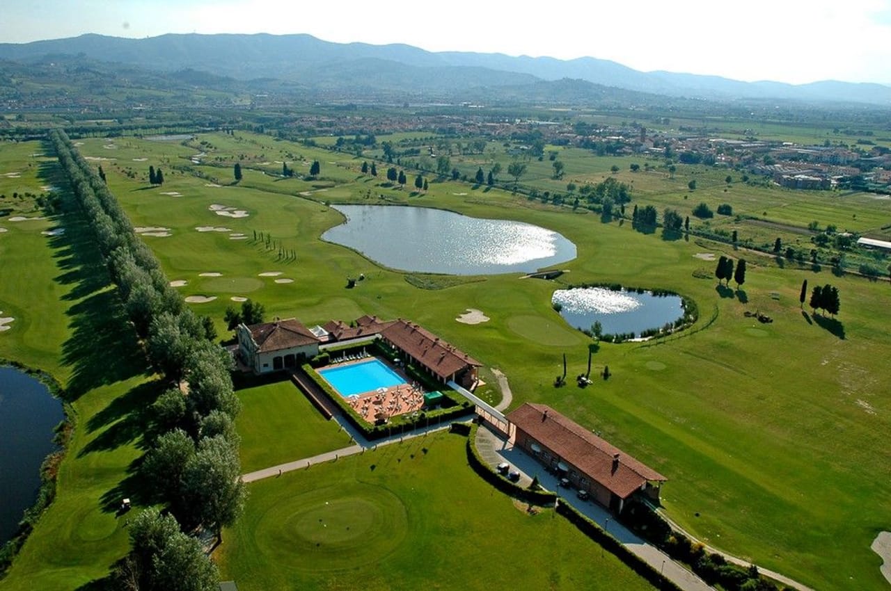 Le Pavoniere Golf & Country Club