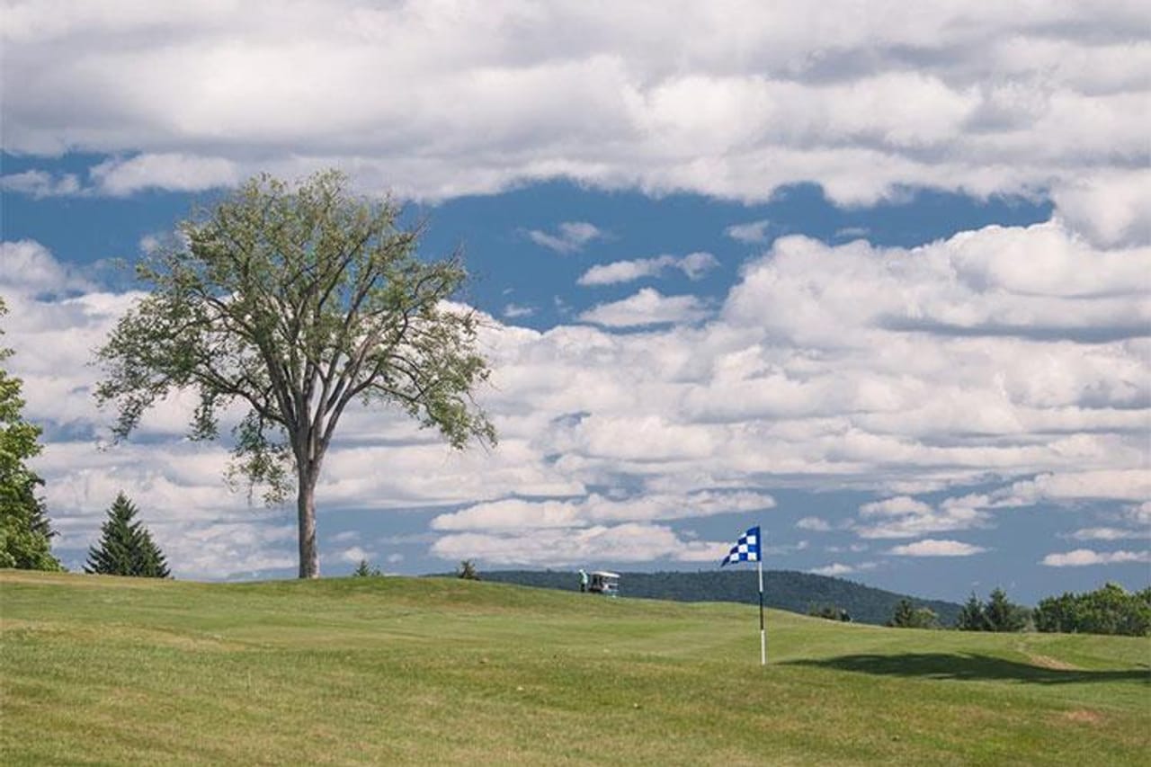 Wyndhurst Manor & Club