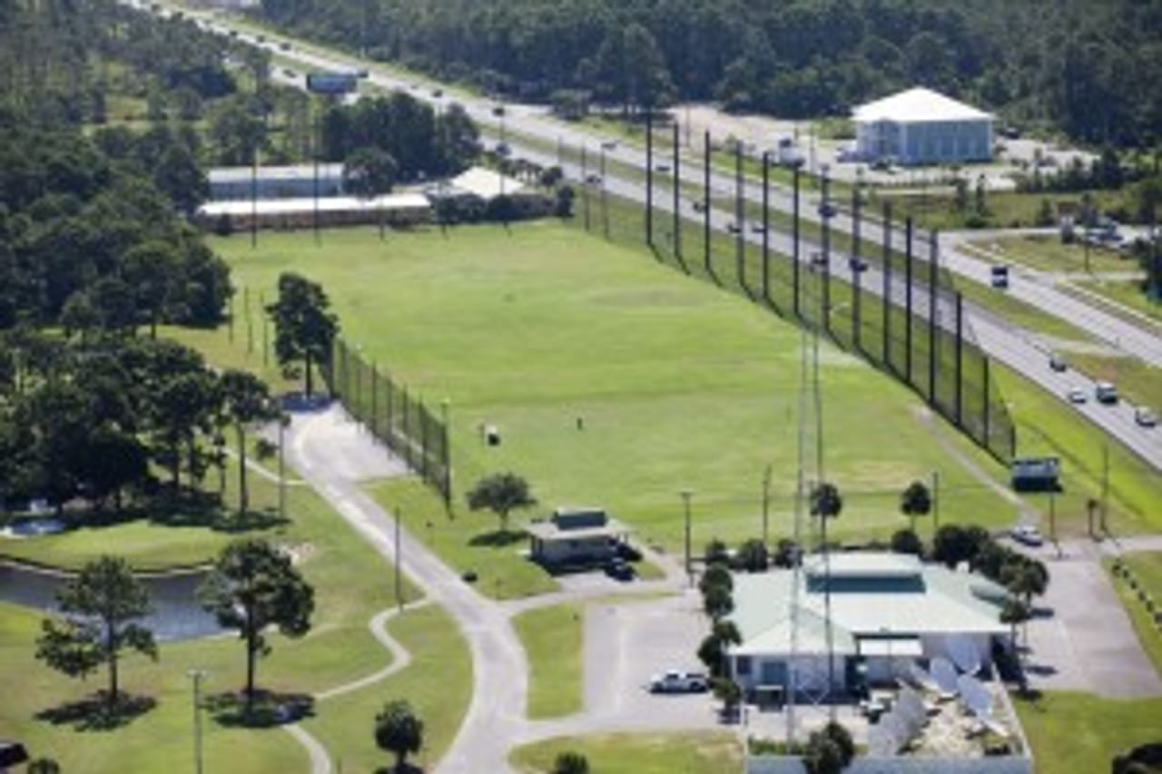 Legacy Golf Club (Par 3)