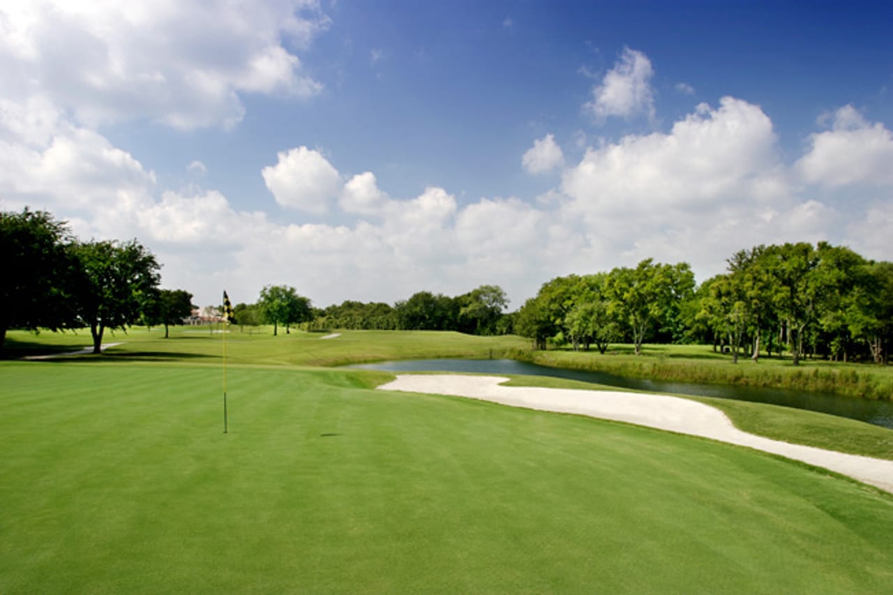 Mira Vista Country Club