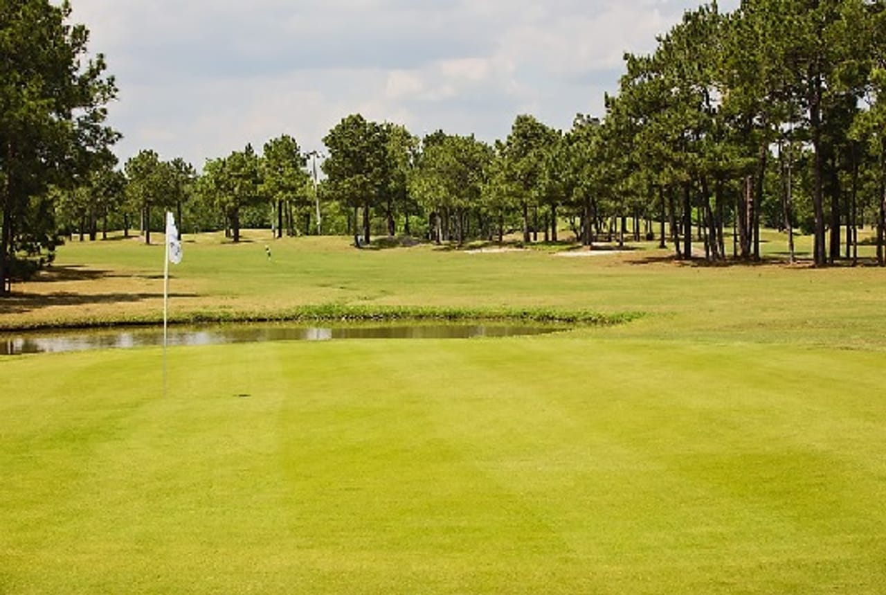 Beacon Lakes Golf Club