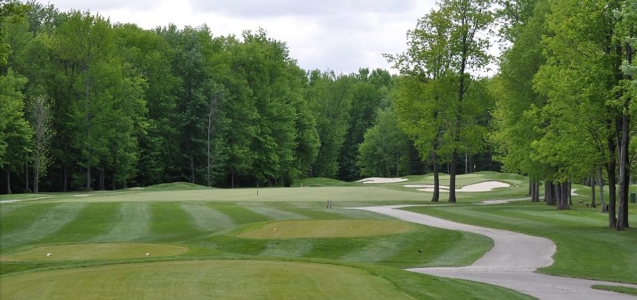 Silver Lakes Golf & Country Club