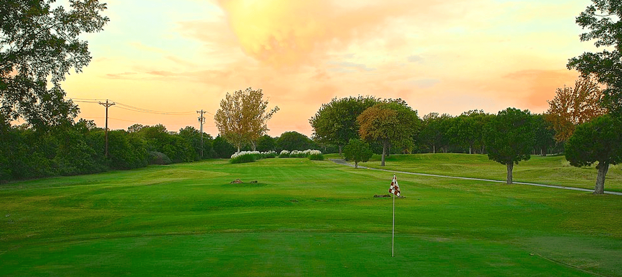 Shady Oaks Golf Course