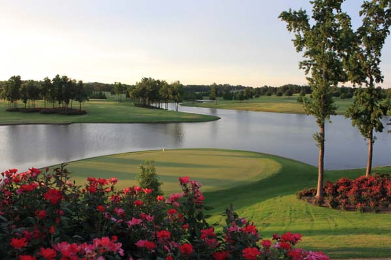 Twin Lakes Golf Course