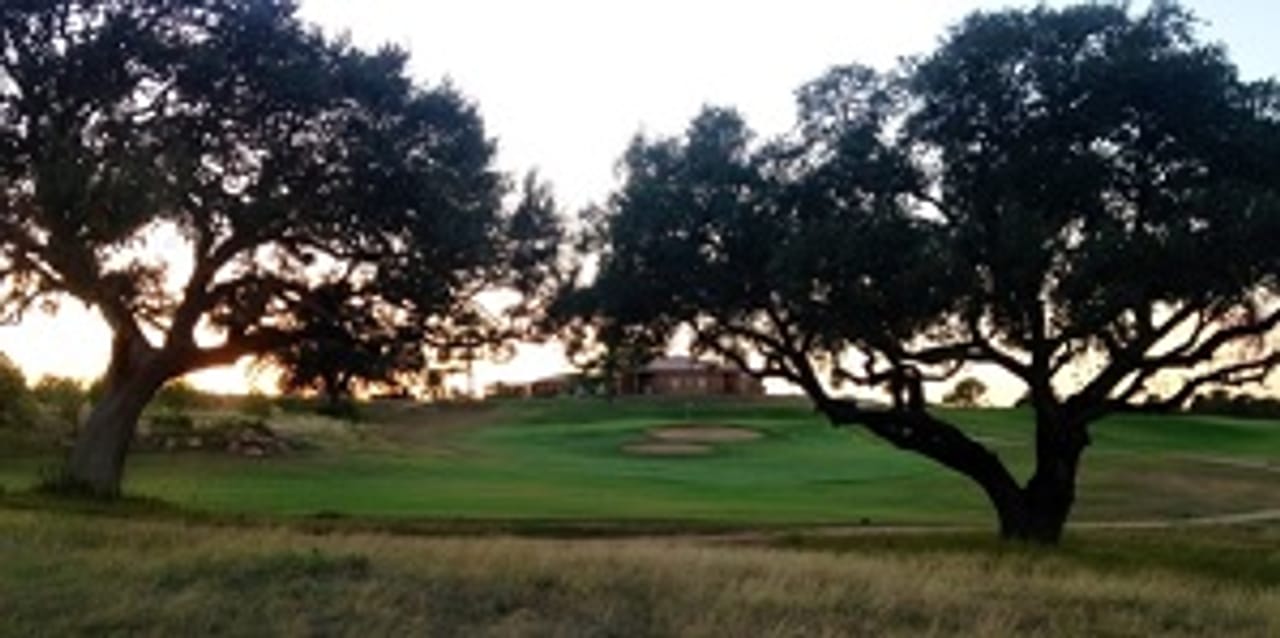 Lighthouse Country Club