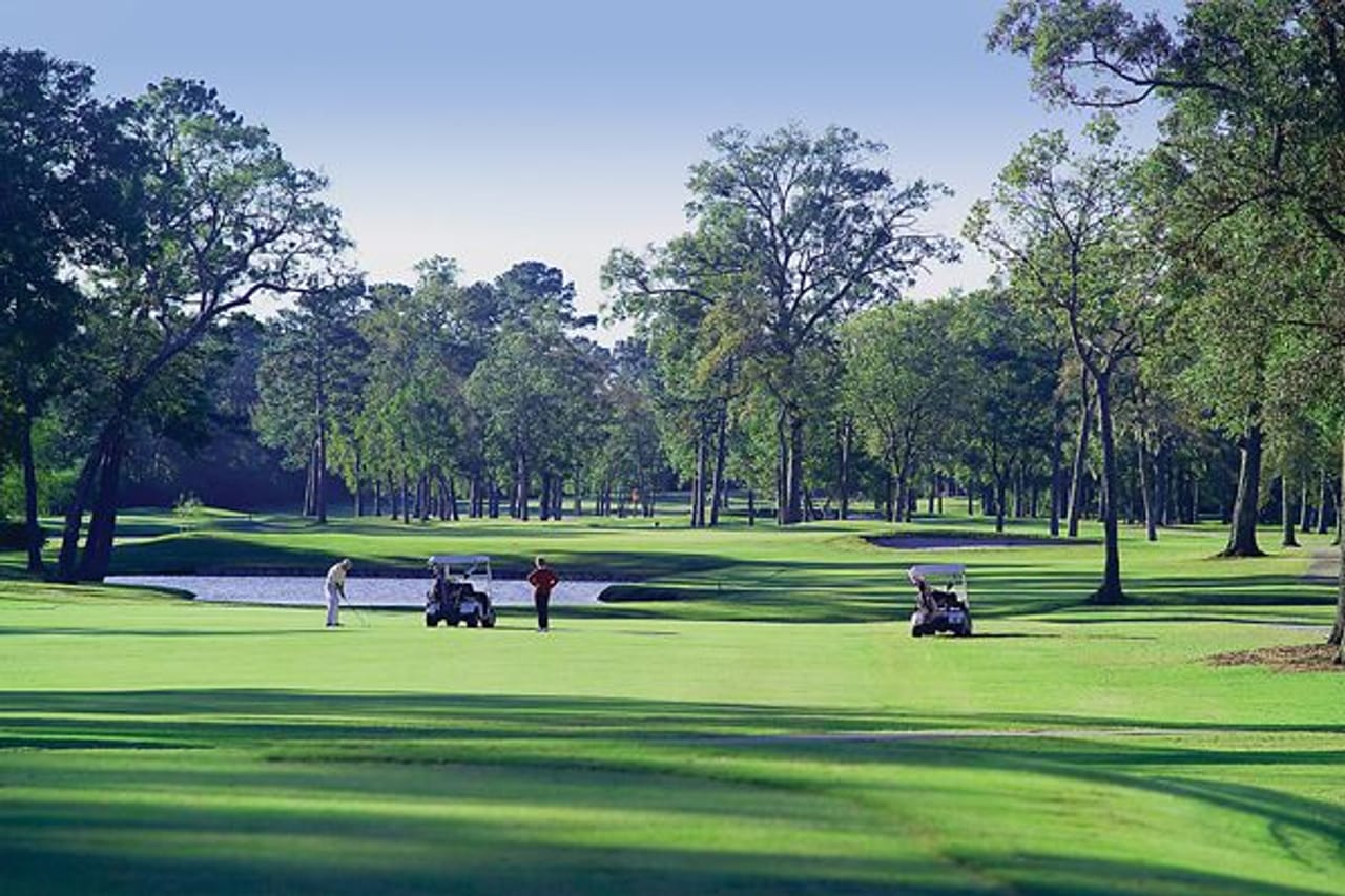 River Plantation Country Club
